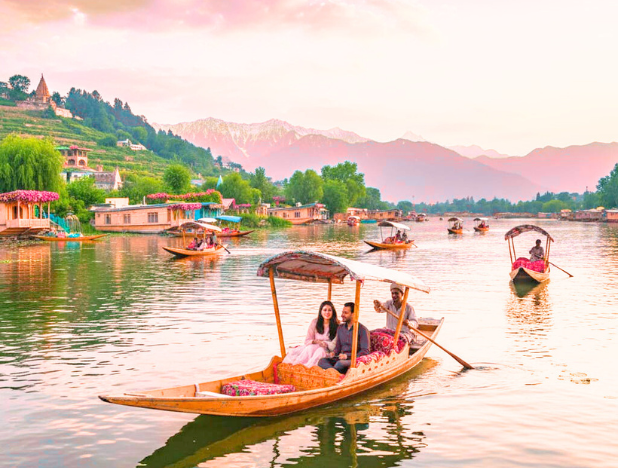 KASHMIR - THE PARADISE OF EARTH PICNIC PACKAGE 2025